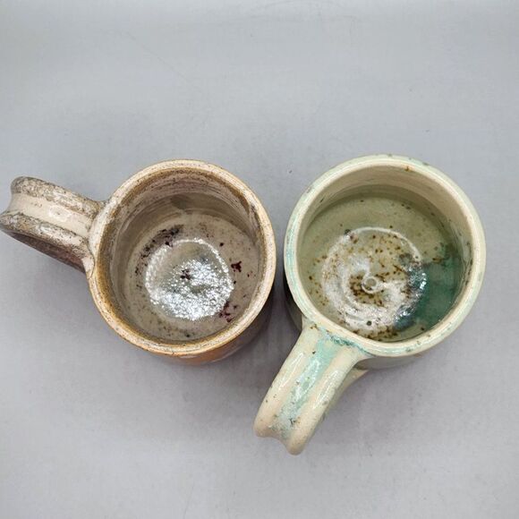 Hand Made Studio Art Pottery Mug Thumb Rest Tan Drip Glaze Signed Eagle - Picture 4 of 5